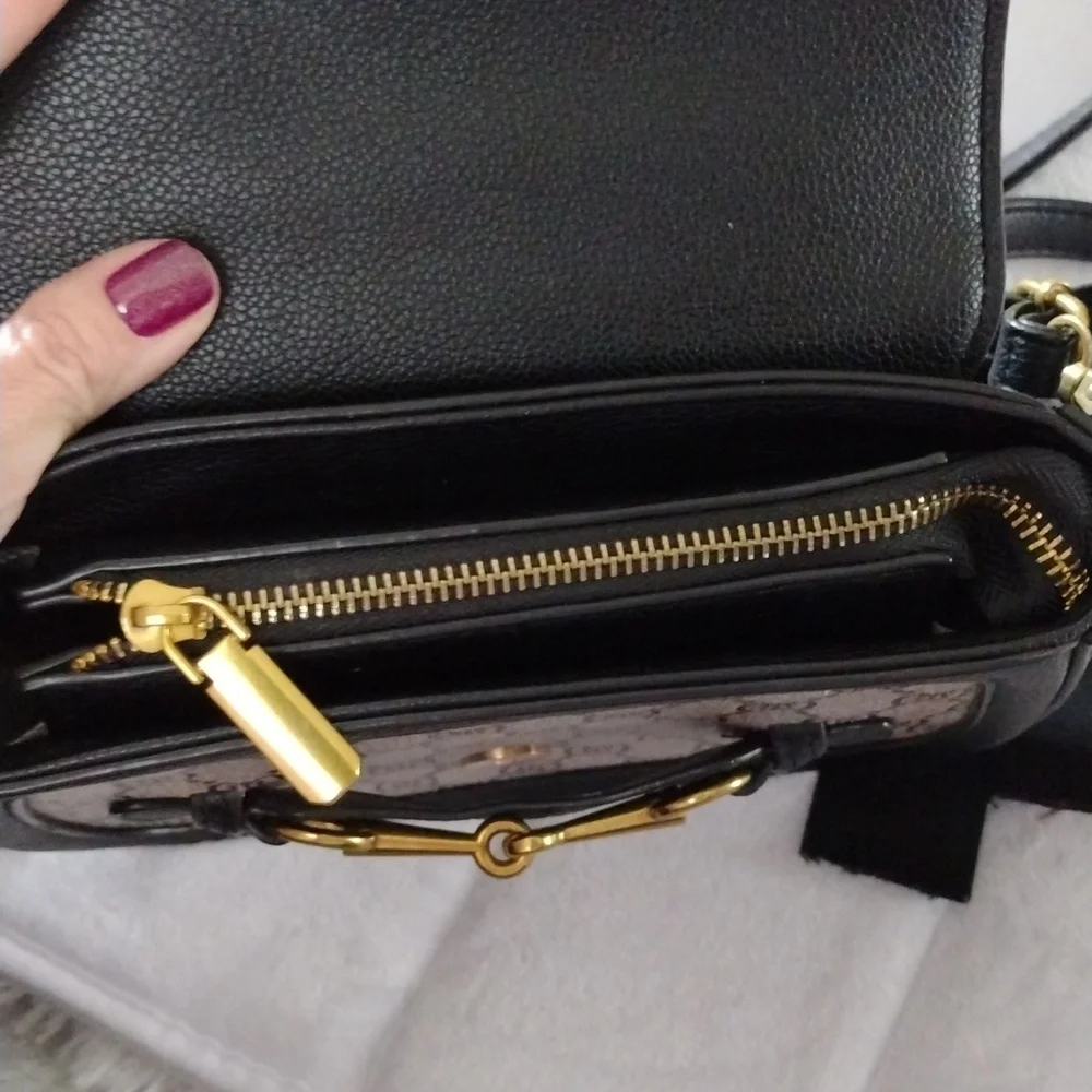 Elegant Brown and Gold Women's Bag - Picture 9 of 14